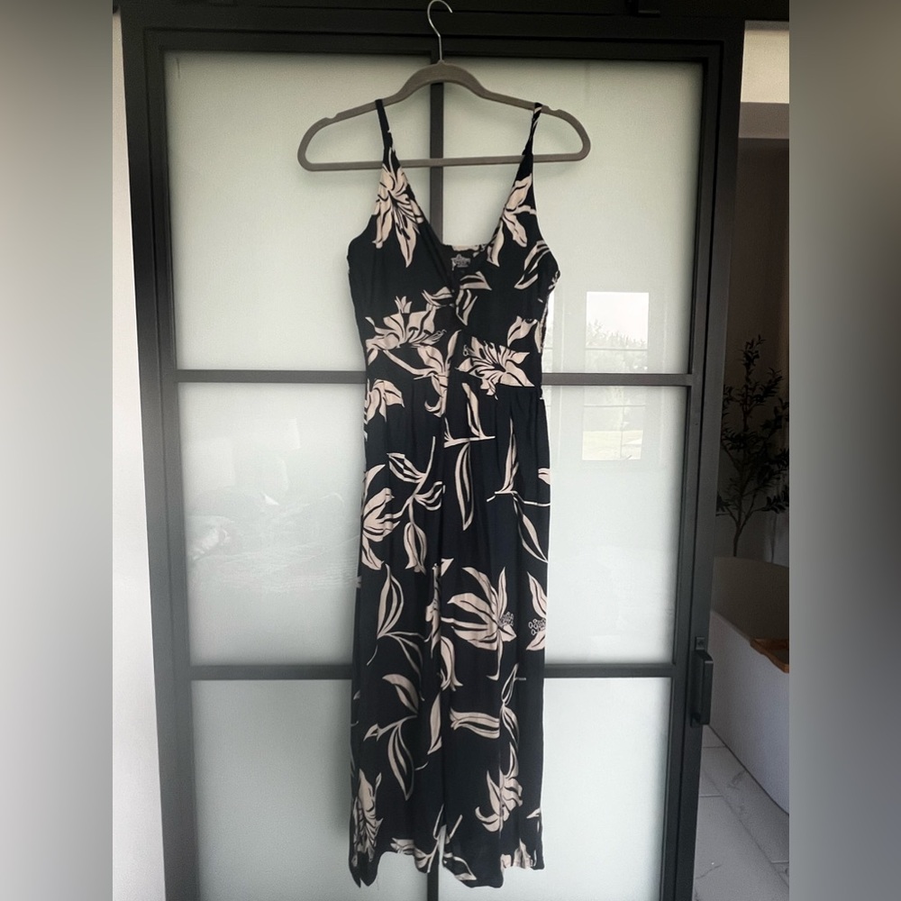 Navy/ Cream maxi dress